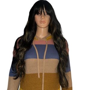 Nel’s Wigs long wavy dark brown with blonde highlights wig